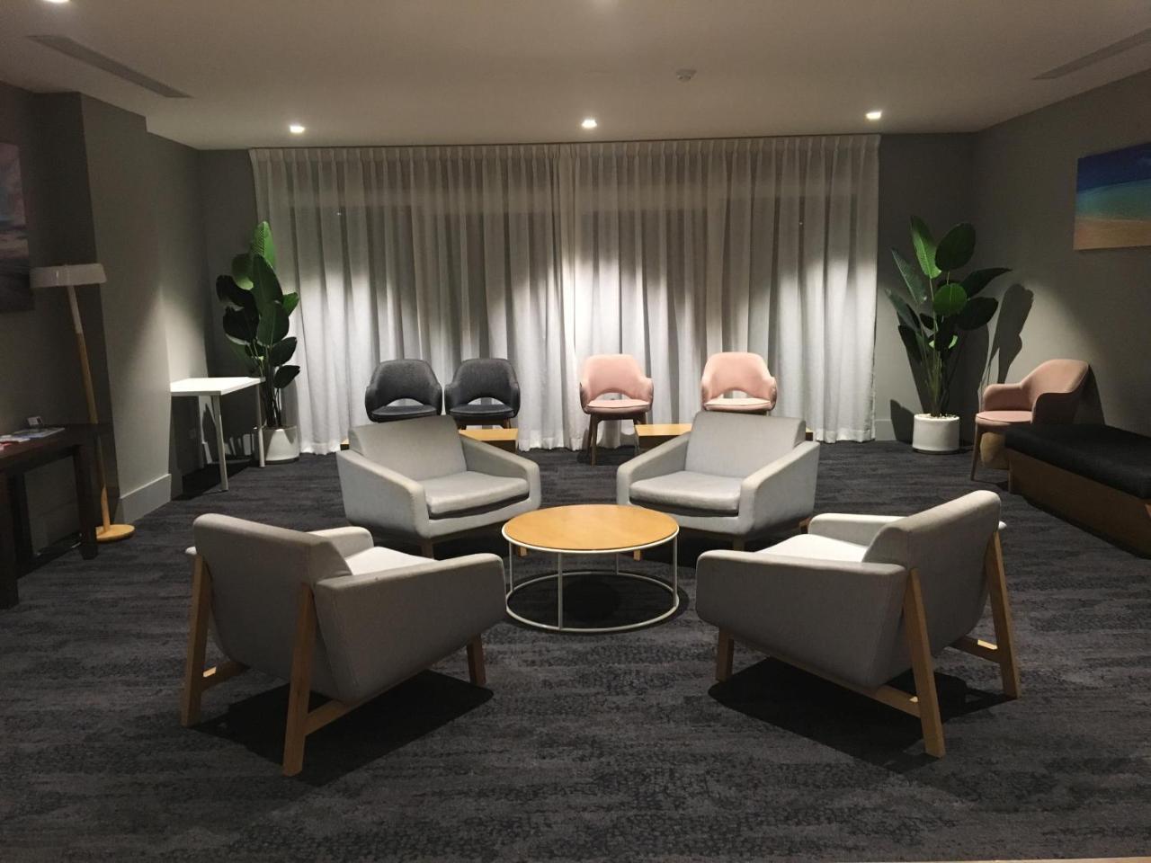Woodroffe Hotel Голд-Кост Экстерьер фото